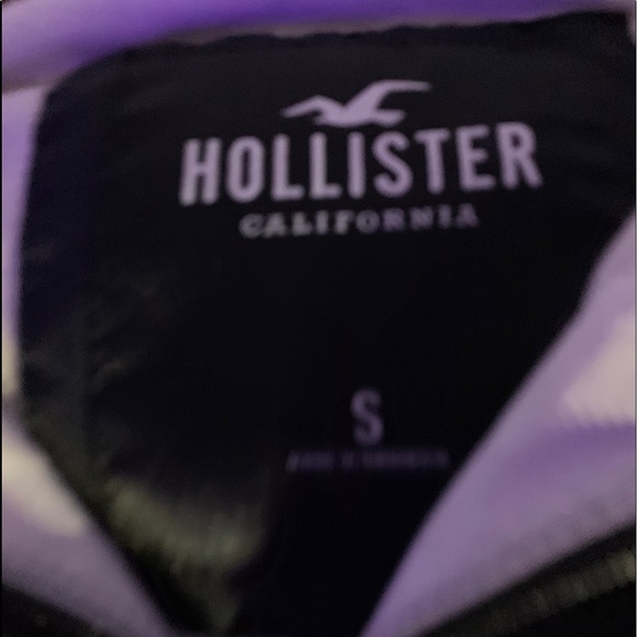 Hollister wind breaker - Picture 2 of 4